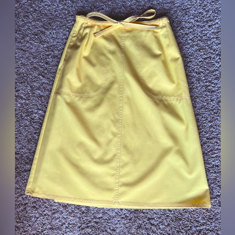 VINTAGE 70’s KORET Sunshine Yellow Midi Wrap Skirt W/ Belted Detail and Pockets. - Picture 1 of 16